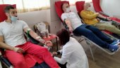 ПРИКУПЉЕНО ОКО 200 ЈЕДИНИЦА КРВИ: Акција Завода за трансфузију и пиротског Црвеног крста ПРИКУПЉЕНО ОКО 200 ЈЕДИНИЦА КРВИ: Акција Завода за трансфузију и пиротског Црвеног крста