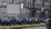 ОПСАДНО СТАЊЕ ИСПРЕД СПЕЦИЈАЛНОГ СУДА: Припаднике Беливукове групе приводе у суд уз јаке мере обезбеђења (ФОТО) ОПСАДНО СТАЊЕ ИСПРЕД СПЕЦИЈАЛНОГ СУДА: Припаднике Беливукове групе приводе у суд уз јаке мере обезбеђења (ФОТО)