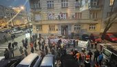 ВИШЕ НОВИНАРА НЕГО ДЕМОНСТРАНАТА: Пропали протести представника Грађанске опције ВИШЕ НОВИНАРА НЕГО ДЕМОНСТРАНАТА: Пропали протести представника Грађанске опције