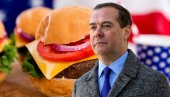 MOŽEMO I SAMI DA PRAVIMO PLJESKAVICE! Medvedev o odlasku Mekdonaldsa iz Rusije MOŽEMO I SAMI DA PRAVIMO PLJESKAVICE! Medvedev o odlasku Mekdonaldsa iz Rusije