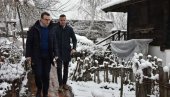 DANAS SE U SRBIJI UBRZANO GRADI: Petković, Nikolić i Dabić u Šumadijskom okrugu (FOTO) DANAS SE U SRBIJI UBRZANO GRADI: Petković, Nikolić i Dabić u Šumadijskom okrugu (FOTO)