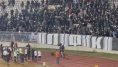 АУ, КАКВА СЦЕНА! Гробари и реакција после пораза Партизана од Фејенорда (ВИДЕО) АУ, КАКВА СЦЕНА! Гробари и реакција после пораза Партизана од Фејенорда (ВИДЕО)