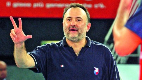 VREMEPLOV - GAJA OTIŠAO SA BRONZOM NA GRUDIMA: Kako je tvorac plave čete, trofejni selektor odbojkaša Zoran Gajić, tu četu napustio VREMEPLOV - GAJA OTIŠAO SA BRONZOM NA GRUDIMA: Kako je tvorac plave čete, trofejni selektor odbojkaša Zoran Gajić, tu četu napustio