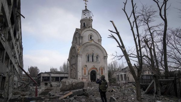 НЕЋЕМО СЕ МЕШАТИ У СИТУАЦИЈУ ВОЈНИМ ПУТЕМ Борељ још једном напоменуо да ће ЕУ подржавати Украјину другим начинима НЕЋЕМО СЕ МЕШАТИ У СИТУАЦИЈУ ВОЈНИМ ПУТЕМ Борељ још једном напоменуо да ће ЕУ подржавати Украјину другим начинима