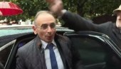 НАПАДНУТ ЕРИК ЗЕМУР: Француски Трамп на мети бесног човека, цео инцидент снимљен (ВИДЕО) НАПАДНУТ ЕРИК ЗЕМУР: Француски Трамп на мети бесног човека, цео инцидент снимљен (ВИДЕО)