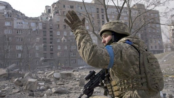 ЧИШЋЕЊЕ АЗОВСТАЉА ОД НАЦИСТА ПУКА АЗОВ: Истерали их на отворено, а онда је артиљерија почела да ради ЧИШЋЕЊЕ АЗОВСТАЉА ОД НАЦИСТА ПУКА АЗОВ: Истерали их на отворено, а онда је артиљерија почела да ради