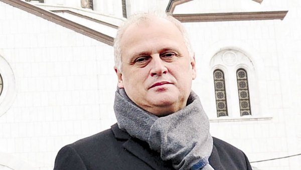 КРПЕЊАЧА НА ДАР: Горан Весић КРПЕЊАЧА НА ДАР: Горан Весић