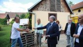 У ВОЈВОДИНУ ПО КУЋУ: Интересовање младих за програм државе за пресељење на село огроман У ВОЈВОДИНУ ПО КУЋУ: Интересовање младих за програм државе за пресељење на село огроман