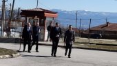 ПРЕДСЕДНИК ВУЧИЋ У ВРАЊУ: До краја године сви радници некадашњег Геокса имаће запослење ПРЕДСЕДНИК ВУЧИЋ У ВРАЊУ: До краја године сви радници некадашњег Геокса имаће запослење