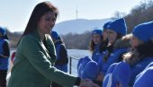 СНС У РЕСНИКУ: Уређивање простора око језера на Међународни дан река (ФОТО/ВИДЕО) СНС У РЕСНИКУ: Уређивање простора око језера на Међународни дан река (ФОТО/ВИДЕО)