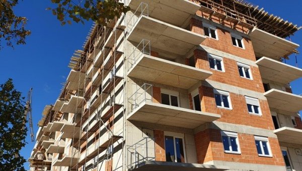 КВАДРАТИ У БАЊАЛУЦИ И ПО 5.500 КМ! Цене некретнина на рекордном нивоу последњих месеци широм Републике Српске КВАДРАТИ У БАЊАЛУЦИ И ПО 5.500 КМ! Цене некретнина на рекордном нивоу последњих месеци широм Републике Српске