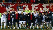 ЗВЕЗДА ИГРАЛА ЗА ДЕЦУ СА АУТИЗМОМ Црвено-бели уручили помоћ! Мијаиловић: Поносни смо... ЗВЕЗДА ИГРАЛА ЗА ДЕЦУ СА АУТИЗМОМ Црвено-бели уручили помоћ! Мијаиловић: Поносни смо...