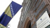 СКАНДАЛ У ТУЗЛИ: Промовисан додатак уџбенику историје - ђаке уче да су Срби агресори СКАНДАЛ У ТУЗЛИ: Промовисан додатак уџбенику историје - ђаке уче да су Срби агресори