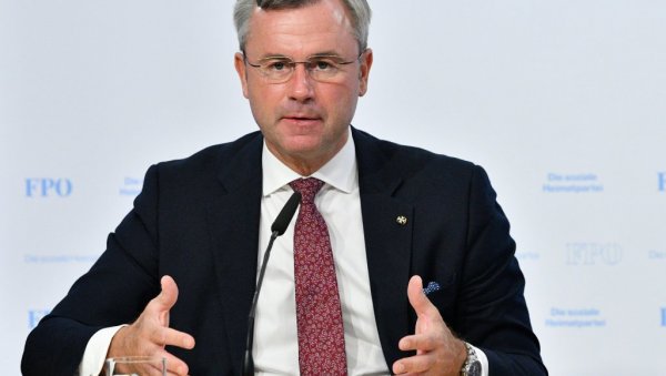 НОРБЕРТ ХОФЕР: Међународни притисак на Србију због Русије и Украјине неоправдан и погрешан НОРБЕРТ ХОФЕР: Међународни притисак на Србију због Русије и Украјине неоправдан и погрешан