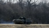 ГРМЕ ТЕНКОВИ ЧЕТВРТЕ БРИГАДЕ: Редовна обука тенковских јединица ВС (ФОТО) ГРМЕ ТЕНКОВИ ЧЕТВРТЕ БРИГАДЕ: Редовна обука тенковских јединица ВС (ФОТО)