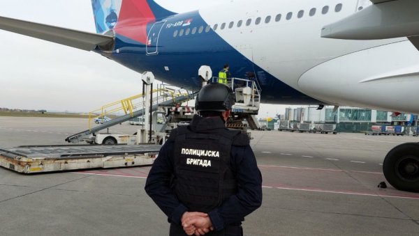 ТУЖИЛАШТВО ПОКРЕЋЕ ИСТРАГУ: Предистражни поступак због лажних дојава о бомбама у авионима Ер Србије ТУЖИЛАШТВО ПОКРЕЋЕ ИСТРАГУ: Предистражни поступак због лажних дојава о бомбама у авионима Ер Србије