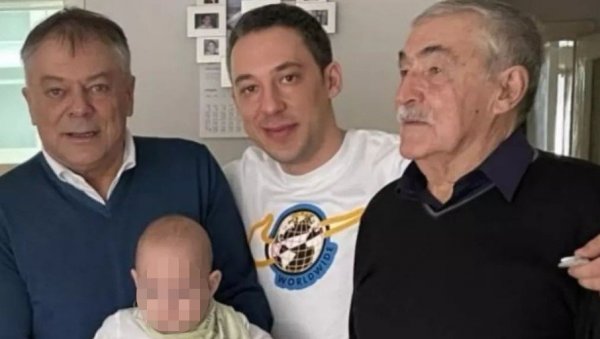 ПАРТИЈА КАО СПОНА: Све генерације Тончева одане социјалистичкој идеји ПАРТИЈА КАО СПОНА: Све генерације Тончева одане социјалистичкој идеји