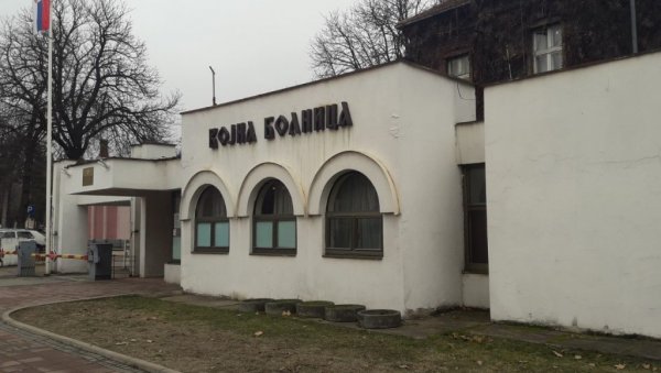 И ДРУГИ ЛЕКАР У ЊЕГОВОЈ МРЕЖИ: Нишлија Небојша Николов, који је држао кардиолога као роба, поново пред судом И ДРУГИ ЛЕКАР У ЊЕГОВОЈ МРЕЖИ: Нишлија Небојша Николов, који је држао кардиолога као роба, поново пред судом