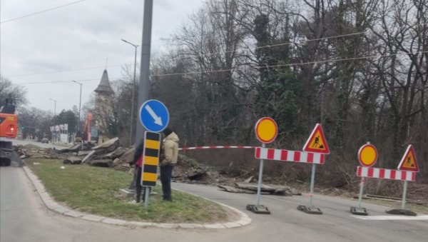 РЕКОНСТРУКЦИЈА ПРУГЕ СУБОТИЦА-ХОРГОШ: Због модернизације затворен пут на Палићу РЕКОНСТРУКЦИЈА ПРУГЕ СУБОТИЦА-ХОРГОШ: Због модернизације затворен пут на Палићу