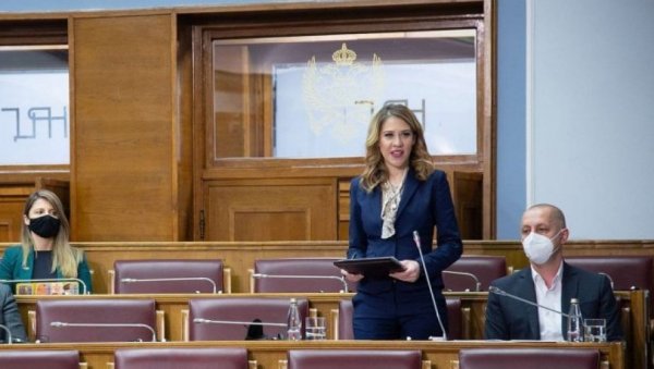 ВЕСНИ СЕ ПРЕТИ СМРЋУ: На удару србомрзаца ВЕСНИ СЕ ПРЕТИ СМРЋУ: На удару србомрзаца