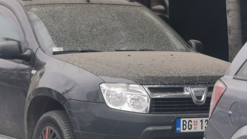 SAHARSKI PESAK OPET STIŽE U SRBIJU UZ VETAR DO 100 KM/H: Meteorolog Đurić upozorava na prljavu kišu i nagli preokret vremena