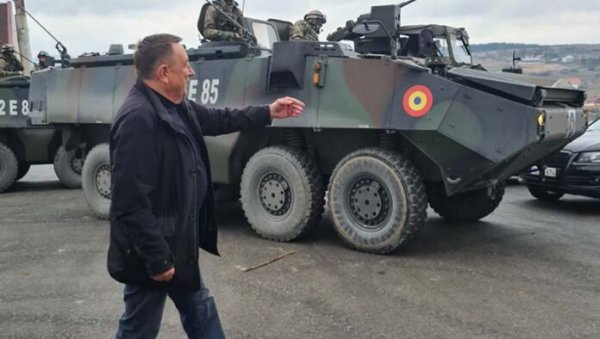 ГРАЂАНИ СОКОЛЦА УЗНЕМИРЕНИ: ЕУФОР спроводи активности на подручју општине Соколац ГРАЂАНИ СОКОЛЦА УЗНЕМИРЕНИ: ЕУФОР спроводи активности на подручју општине Соколац