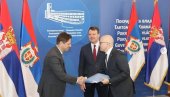 DVA VAŽNA PROJEKTA Vučević: Idemo dalje u infrastrukturno uređenje našeg grada DVA VAŽNA PROJEKTA Vučević: Idemo dalje u infrastrukturno uređenje našeg grada