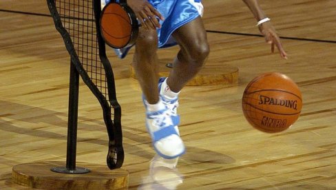 PRAVA KOŠARKAŠKA BOMBA: NBA pravi ligu u Evropi - tri giganta već pristala da pređu u to takmičenje iz Evrolige?! PRAVA KOŠARKAŠKA BOMBA: NBA pravi ligu u Evropi - tri giganta već pristala da pređu u to takmičenje iz Evrolige?!