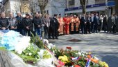 ŽRTVE NE ZABORAVLJAMO: U Kraljevu obeležena 23. godišnjica NATO agresije ŽRTVE NE ZABORAVLJAMO: U Kraljevu obeležena 23. godišnjica NATO agresije