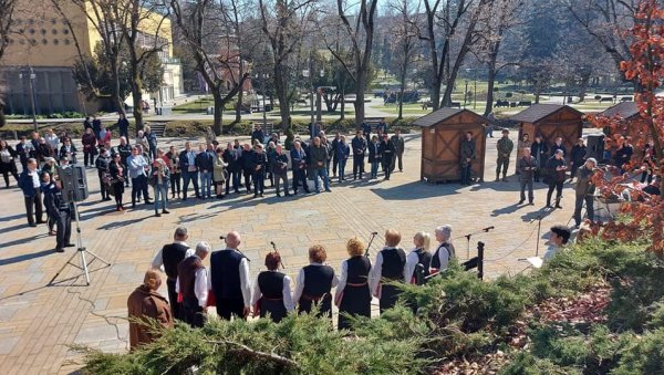 ПОЧАСТ ХРАБРИМ БОРЦИМА И у Врњачкој Бањи обележена годишњица НАТО бомбардовања ПОЧАСТ ХРАБРИМ БОРЦИМА И у Врњачкој Бањи обележена годишњица НАТО бомбардовања