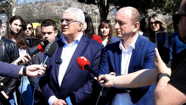 СКАНДАЛ У НАЈАВИ! Кнежевић: Кривокапић разматра проглашење Дана жалости због смрти Медлин Олбрајт СКАНДАЛ У НАЈАВИ! Кнежевић: Кривокапић разматра проглашење Дана жалости због смрти Медлин Олбрајт