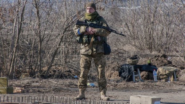 УКРАЈИНЦИ СЕ СПРЕМАЈУ ЗА ПАРТИЗАНСКИ РАТ: Чекају пролеће да Русима приреде нови Авганистан УКРАЈИНЦИ СЕ СПРЕМАЈУ ЗА ПАРТИЗАНСКИ РАТ: Чекају пролеће да Русима приреде нови Авганистан