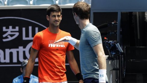 NOVAK ĐOKOVIĆ NA UDARU KRITIKA: Uživao je u Dohi, a onda se javio Endi Mari (FOTO) NOVAK ĐOKOVIĆ NA UDARU KRITIKA: Uživao je u Dohi, a onda se javio Endi Mari (FOTO)