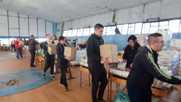СПРЕМА СЕ СКОРО 30 ХИЉАДА ПАКЕТА: Помоћ пензиoнерима са нижим примањима у Лесковцу СПРЕМА СЕ СКОРО 30 ХИЉАДА ПАКЕТА: Помоћ пензиoнерима са нижим примањима у Лесковцу