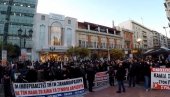 НАПОЉЕ, ИМПЕРИЈАЛИСТИЧКЕ НАТО УБИЦЕ! Грци послали јасну поруку Алијанси (ВИДЕО) НАПОЉЕ, ИМПЕРИЈАЛИСТИЧКЕ НАТО УБИЦЕ! Грци послали јасну поруку Алијанси (ВИДЕО)
