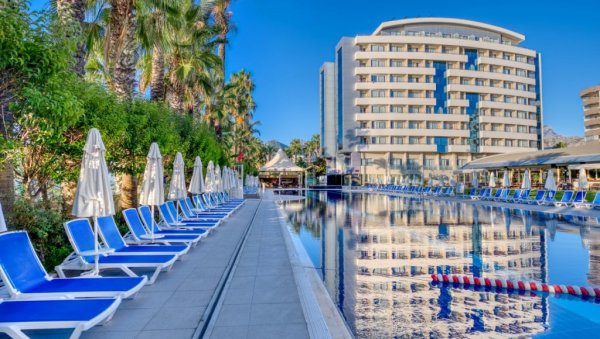 САЈАМСКИ ПОПУСТ ДО КРАЈА МЕСЕЦА: Можда је и вама Porto Bello омиљени хотел у Анталији? САЈАМСКИ ПОПУСТ ДО КРАЈА МЕСЕЦА: Можда је и вама Porto Bello омиљени хотел у Анталији?