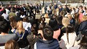 ШАПИЋ ПОРУЧИО: Учинићемо све да Београд буде град спорта (ФОТО/ВИДЕО) ШАПИЋ ПОРУЧИО: Учинићемо све да Београд буде град спорта (ФОТО/ВИДЕО)