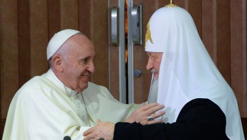 VATIKAN DA POVUČI PRVI POTEZ: RPC o mogućem novom sastanku ruskog patrijarha Kirila i pape Franje