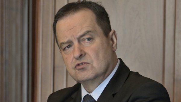 ДАЧИЋ ИЗ ЊУЈОРКА: Очигледно постоје двоструки стандарди ДАЧИЋ ИЗ ЊУЈОРКА: Очигледно постоје двоструки стандарди