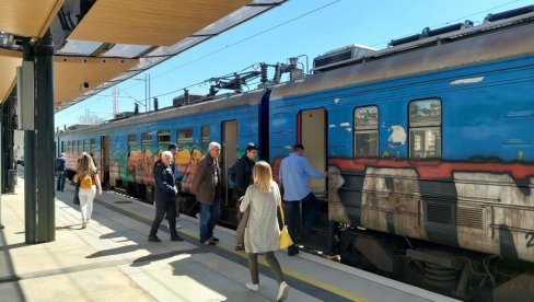 ЛЕПЕ ВЕСТИ ЗА БЕОГРАЂАНЕ: БГ воз добија 30 нових композиција