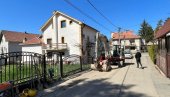 RADOVI U BLIZINI RESNIČKOG JEZERA: Gradi se kanalizacija u sedam faza RADOVI U BLIZINI RESNIČKOG JEZERA: Gradi se kanalizacija u sedam faza