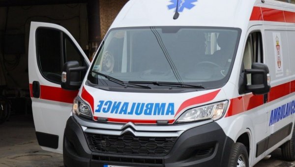 ДОНАЦИЈА МИНИСТАРСТВА: Дом здравља у Суботици богатији за нови санитет ДОНАЦИЈА МИНИСТАРСТВА: Дом здравља у Суботици богатији за нови санитет