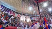 ВУЧИЋ ОДУШЕВЉЕН: Погедајте спектакуларни дочек за председника у Нишу (ВИДЕО) ВУЧИЋ ОДУШЕВЉЕН: Погедајте спектакуларни дочек за председника у Нишу (ВИДЕО)