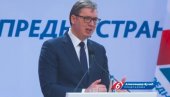VUČIĆ PODELIO SNIMAK: Treba da se borimo za Srbiju i da je guramo napred (VIDEO) VUČIĆ PODELIO SNIMAK: Treba da se borimo za Srbiju i da je guramo napred (VIDEO)