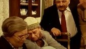 ФОТОГРАФИЈА ИЗ 1943: Радмила и Чкаља пријатељи од детињства - сад делује невероватно да су у Врућем ветру били мајка и син (ФОТО)