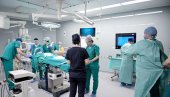 KLINIČKI CENTAR SRBIJE RADI PUNOM PAROM: Od juče urađena čak četiri operativna zahvata KLINIČKI CENTAR SRBIJE RADI PUNOM PAROM: Od juče urađena čak četiri operativna zahvata
