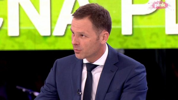 ПРОСЕЧНА ПЛАТА ЋЕ БИТИ ХИЉАДУ ЕВРА: Министар Мали о економским плановима - Највећа гаранција су наша дела! ПРОСЕЧНА ПЛАТА ЋЕ БИТИ ХИЉАДУ ЕВРА: Министар Мали о економским плановима - Највећа гаранција су наша дела!