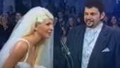БРАК ОД НЕКОЛИКО МЕСЕЦИ: Овако је Карлеуша изговорила своје прво судбоносно ДА (ВИДЕО) БРАК ОД НЕКОЛИКО МЕСЕЦИ: Овако је Карлеуша изговорила своје прво судбоносно ДА (ВИДЕО)