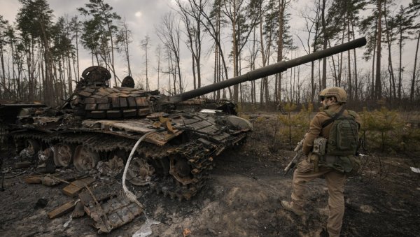 РАТ У УКРАЈИНИ: Немачки пуковник - Прва фаза офанзиве пропала; ВСУ покреће преостале бригаде на јуриш (ФОТО/МАПА/ВИДЕО) РАТ У УКРАЈИНИ: Немачки пуковник - Прва фаза офанзиве пропала; ВСУ покреће преостале бригаде на јуриш (ФОТО/МАПА/ВИДЕО)