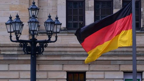 ОДБИО ДА ЛЕЧИ ДЕСНИЧАРА Скандал у Немачкој: Лекар објаснио да случај није хитан, а савест му не допушта негу острашћених рушитеља земље